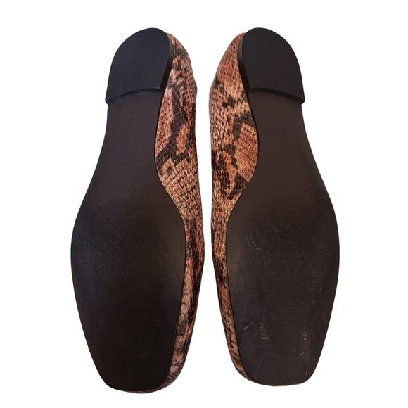 Tahari Women’s Clementine Snake Print Flats Loafers Shoes Size 8 1/2M - Picture 13 of 13